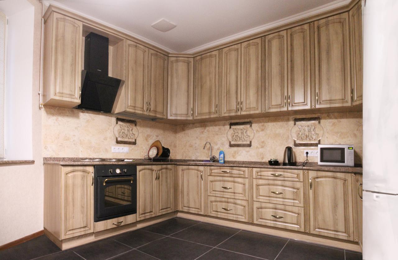 קייב Apartment On Lukyanovska מראה חיצוני תמונה
